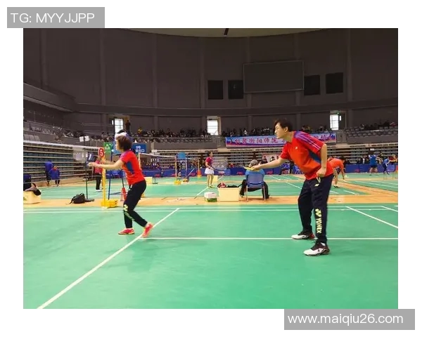 今年运动数据重庆羽毛球队与杭州羽毛球队赛后状态分析与复盘探讨