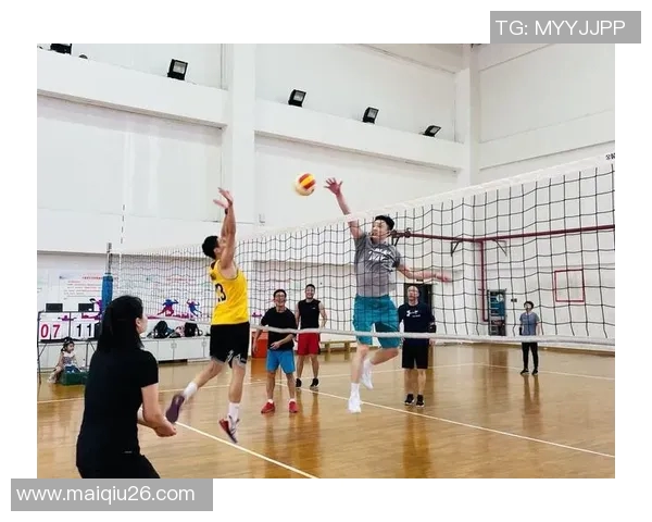 实时新闻科学排球训练方法的系统性配合与提升策略探讨